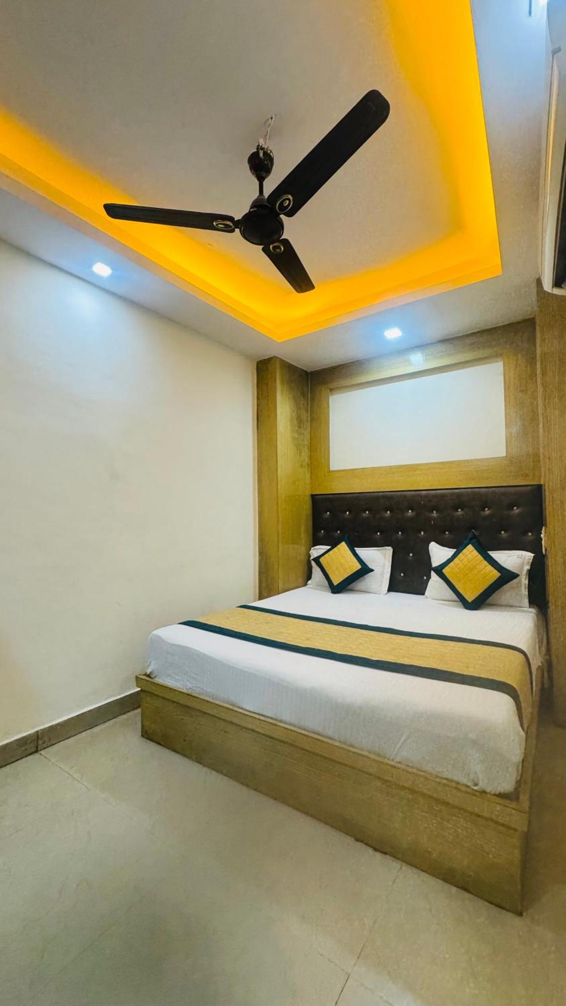 Cottage Lord Krishna Walking Distance From New Delhi Railway Station Eksteriør billede